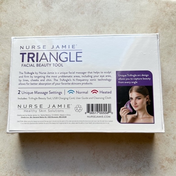 Nurse Jamie Triangle Massaging Facial Tool - Picture 2 of 2